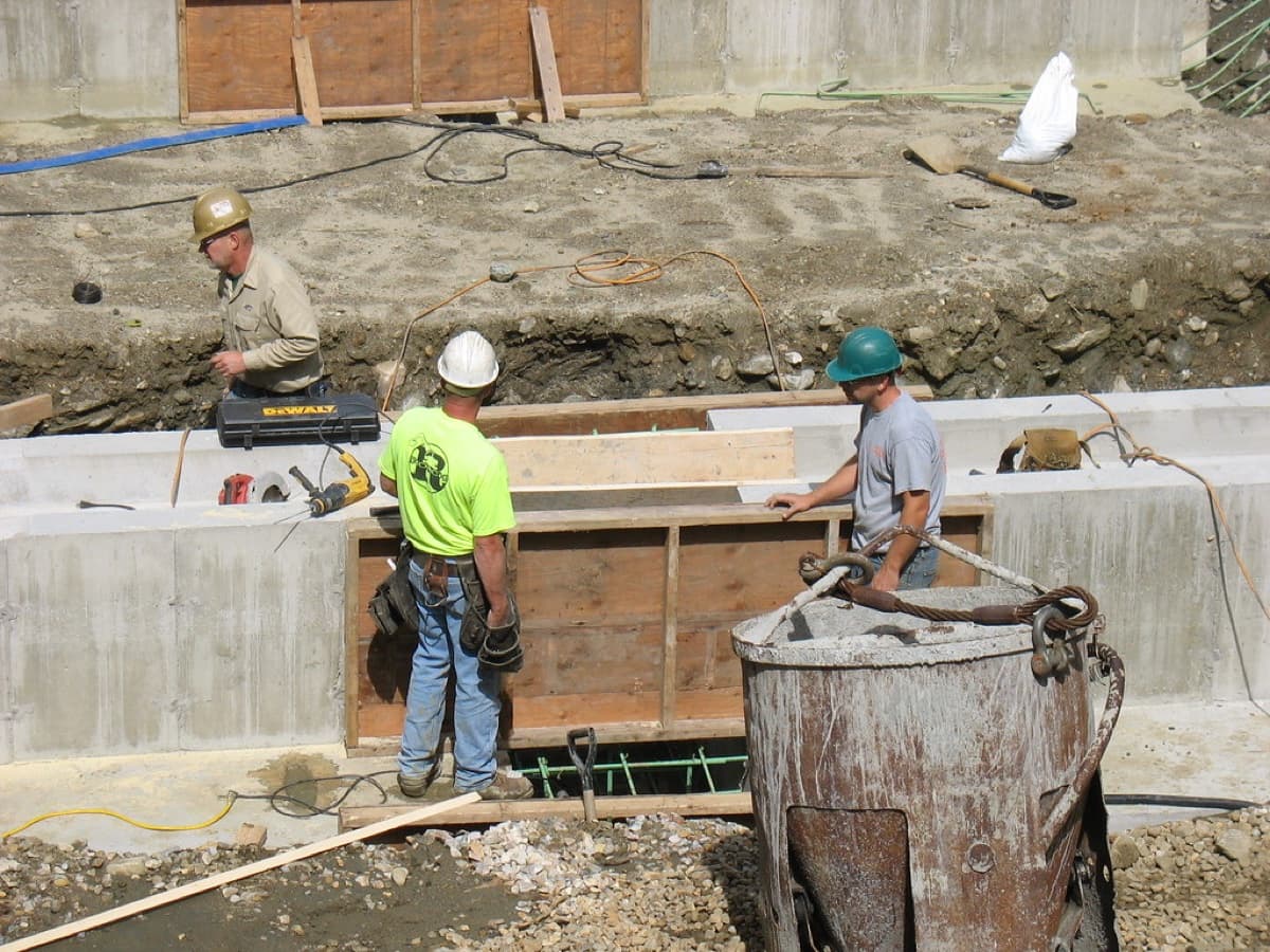 A David G. Roach & Sons crew working on site